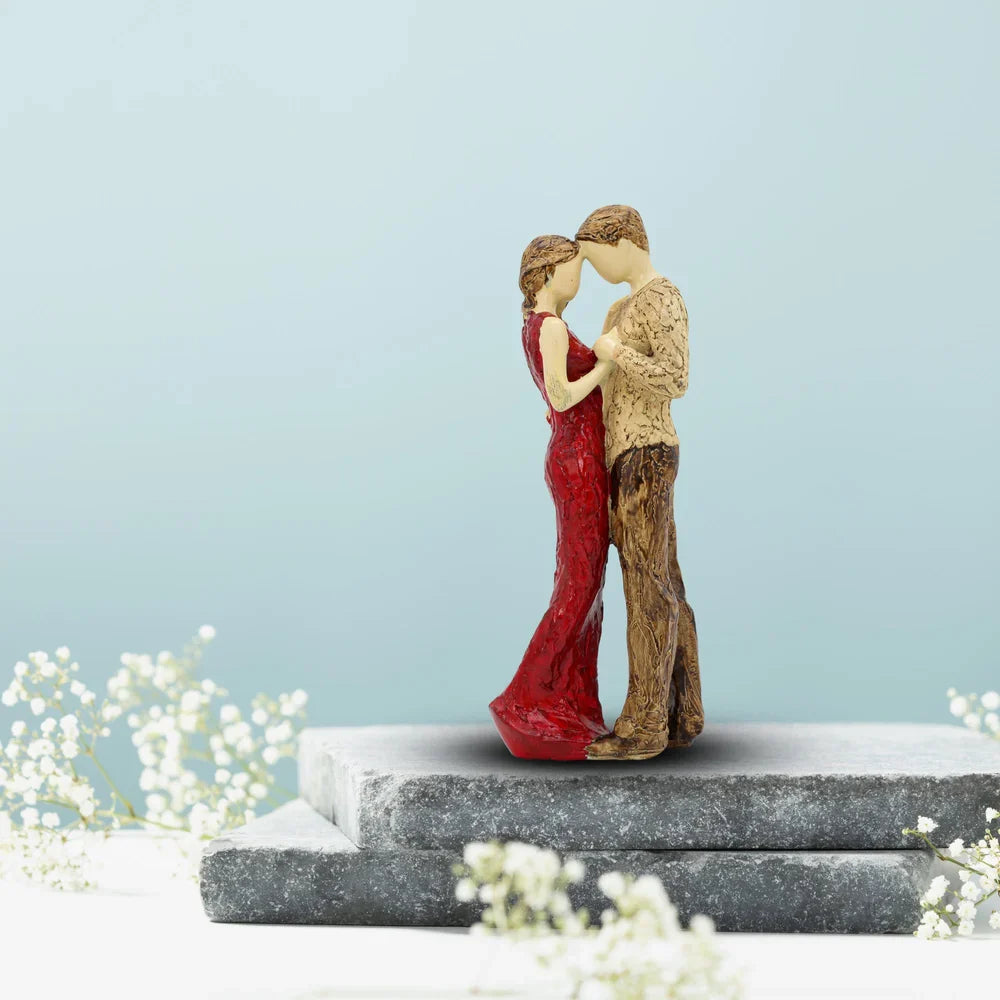 Statueta decorativa, cuplu romantic, rasina finisata, 28 cm