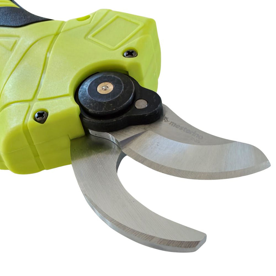 Foarfeca pentru taiat crengi cu acumulator MESTERINO TOOLS MT-PWT02115, diametru taiere maxim 30 mm, forta de taiere 130 NM