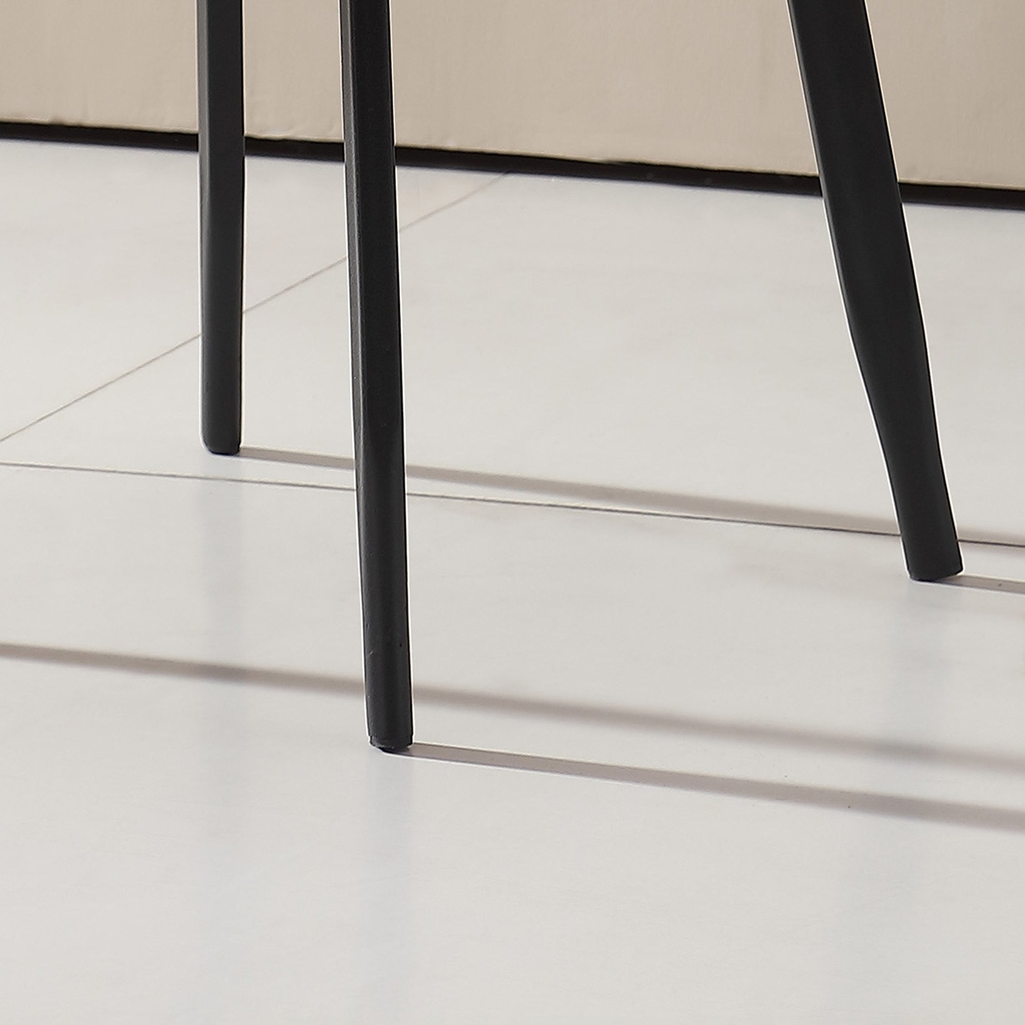 RESIGILAT - Scaun de dining design scandinav, aspect minimalist, 50 x 46 x 83 cm