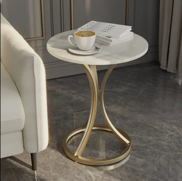 RESIGILAT - Masa Cafea Alb Auriu cu design minimalist si cadru metalic elegant 55 X 40 cm