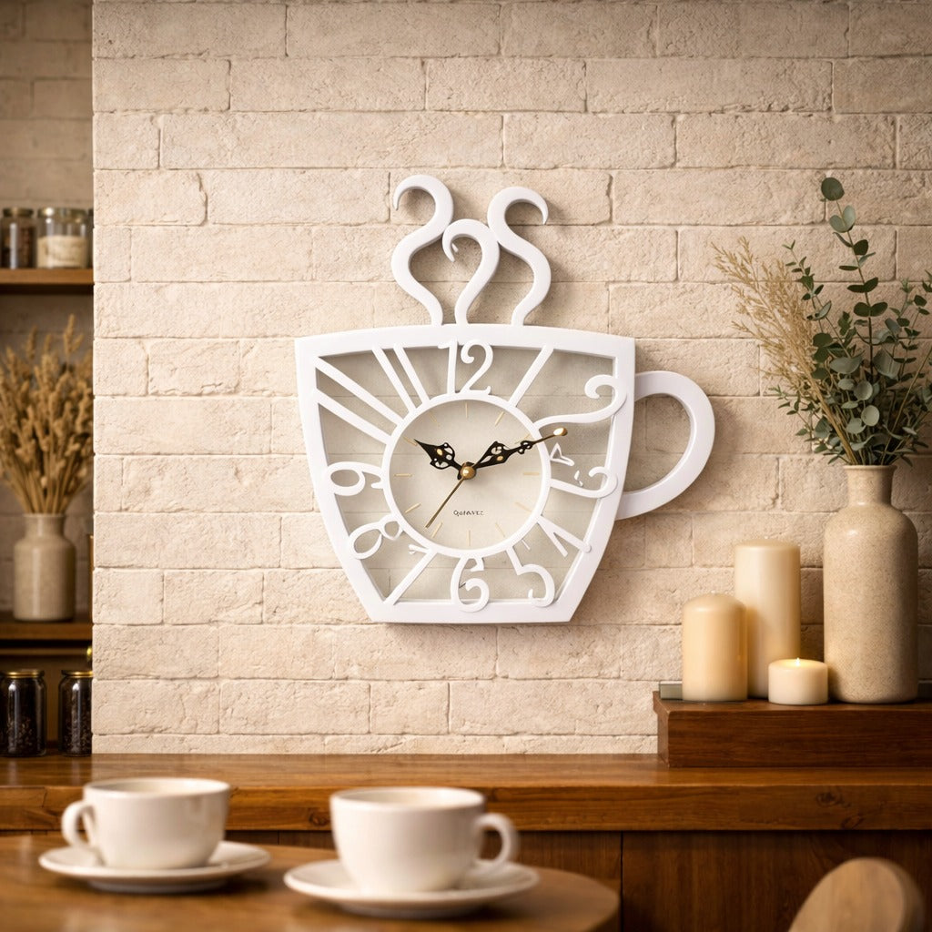 Ceas de Perete Decorativ in Forma de Ceasca de Cafea, 30x28 cm, Design 3D cu Cifre si Limbi in Relief