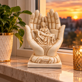 Statuetă Religioasă Pietà în Mâini Protectoare – 16,5 × 9,5 cm