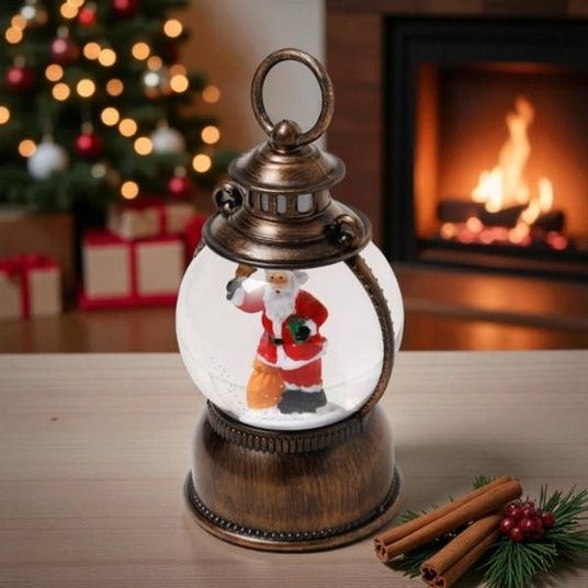 Felinar decorativ de Craciun cu Mos Craciun – cu efect de ninsoare si lumina calda