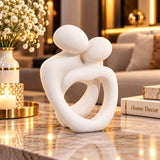 Statuetă Decorativă Cuplu Îmbrățișat – Rășină Finisată, 12,5 × 7,5 × 5 cm - detaliu produs