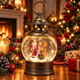 Felinar Decorativ Premium de Crăciun cu Moș Crăciun, Muzică, Lumină Caldă LED și Efect de Ninsoare – 20 × 11 cm - detaliu produs