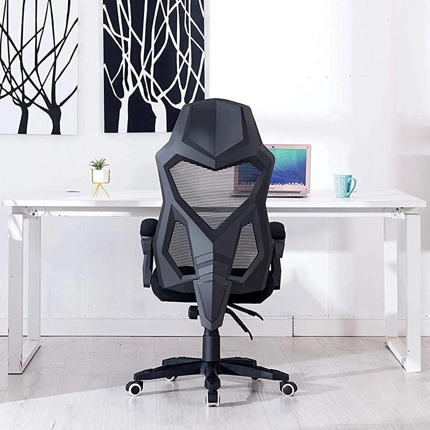 RESIGILAT - Scaun de Gaming Ergonomic Predator cu spătar ventilat și design futurist