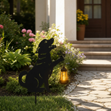 Set 2 Decoratiuni Solare de Gradina Catelus Fluture Felinar LED Metal - in context de utilizare