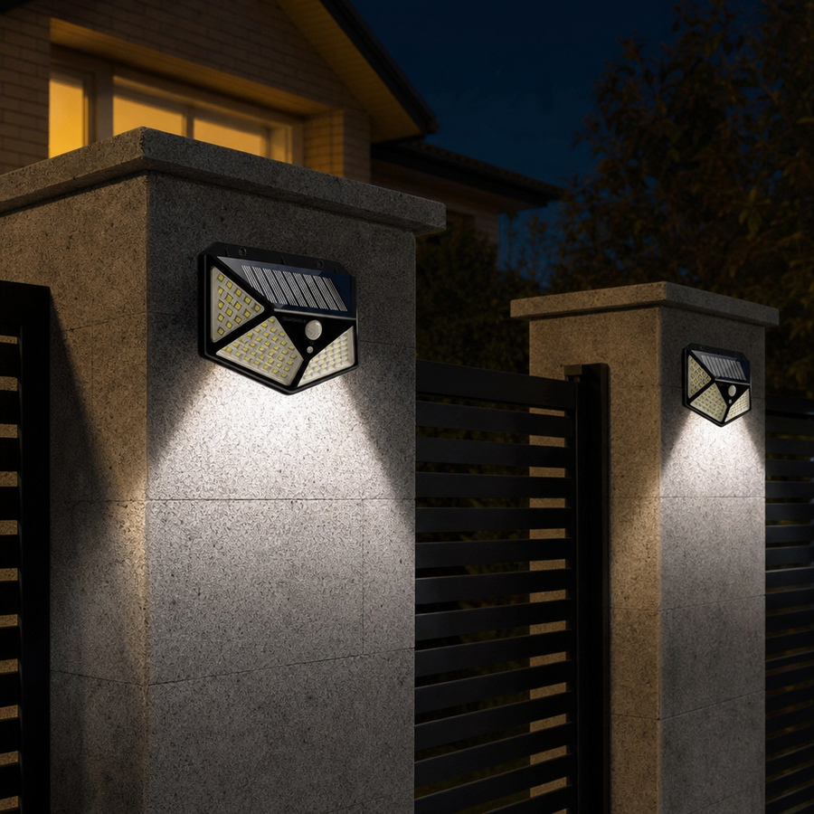Set 4 Lampi Solare 100LED cu Senzor de Miscare Iluminare Exterior Waterproof - in context de utilizare