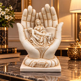 Statuetă Religioasă Pietà în Mâini Protectoare – 16,5 × 9,5 cm - detaliu produs