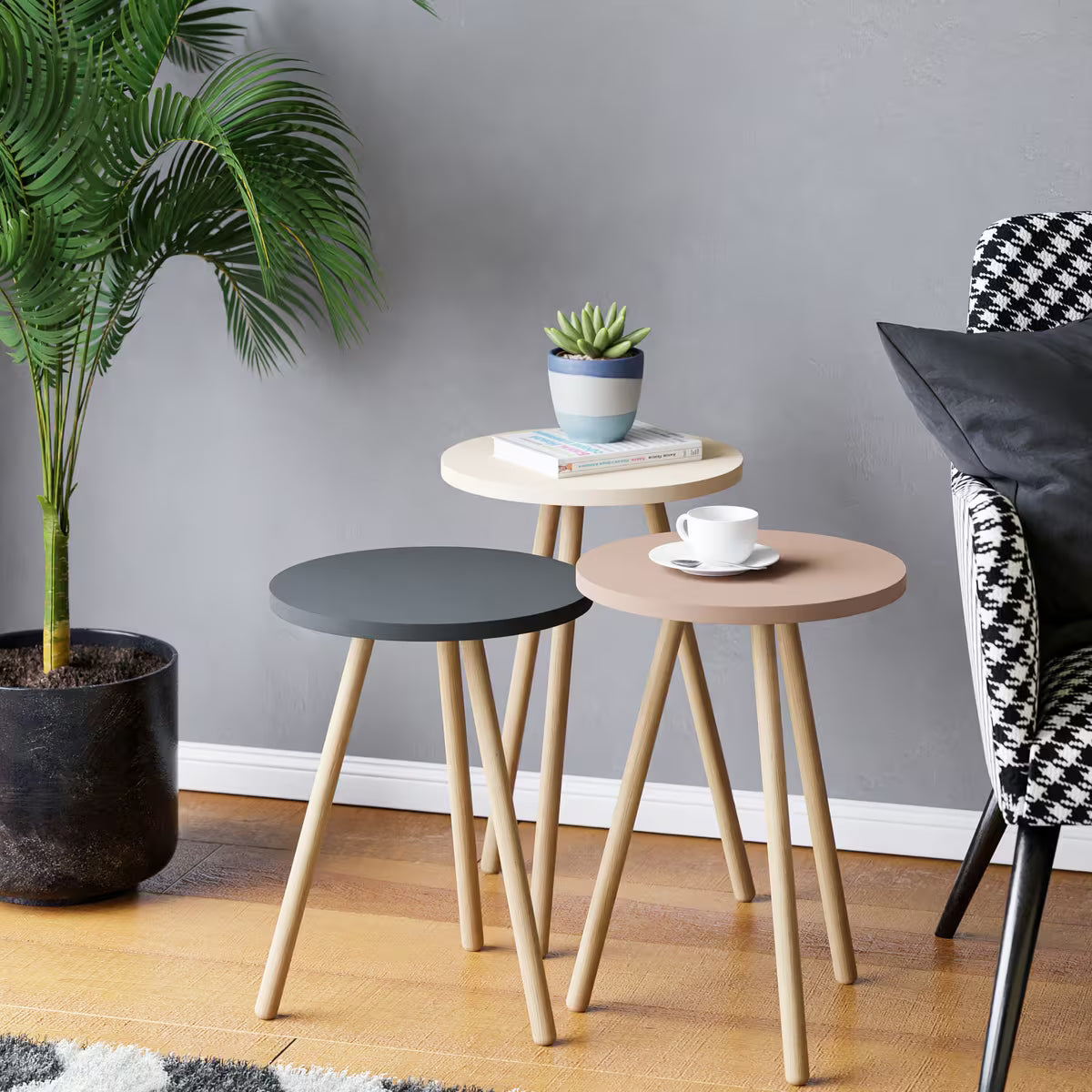 Set 3 masute decorative rotunde, cu picioare din lemn, stil scandinav, 3 inaltimi 41 / 45 / 49 cm