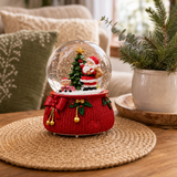 Glob Decorativ de Crăciun Premium cu Moș Crăciun, Brad și Ren – 15 × 10 cm - detaliu produs