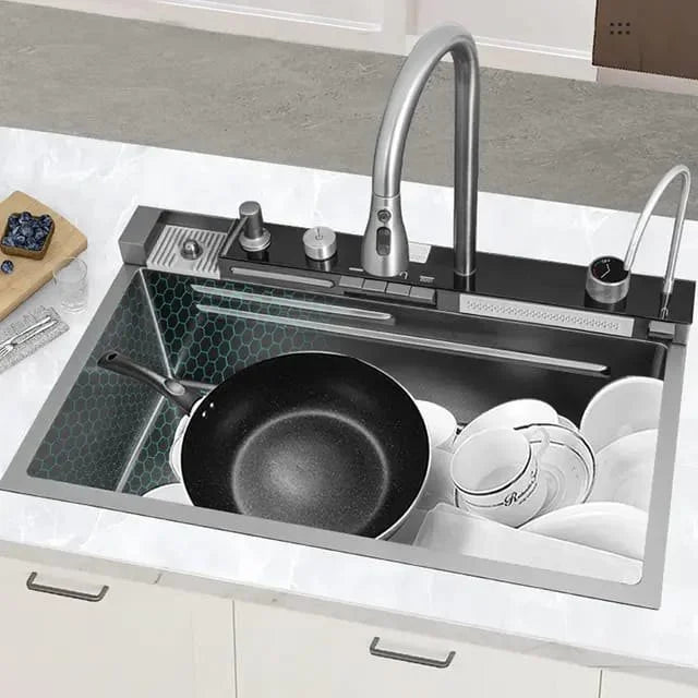 RESIGILAT - Chiuveta multifunctionala cu 2 cascade cu accesorii incluse, afisaj digital a temperaturii si robinet cascada, culoare negru grafit