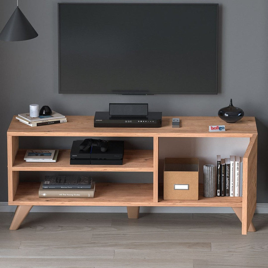 Comoda TV Bofigo Malta pin natur, vedere frontala cu accesorii