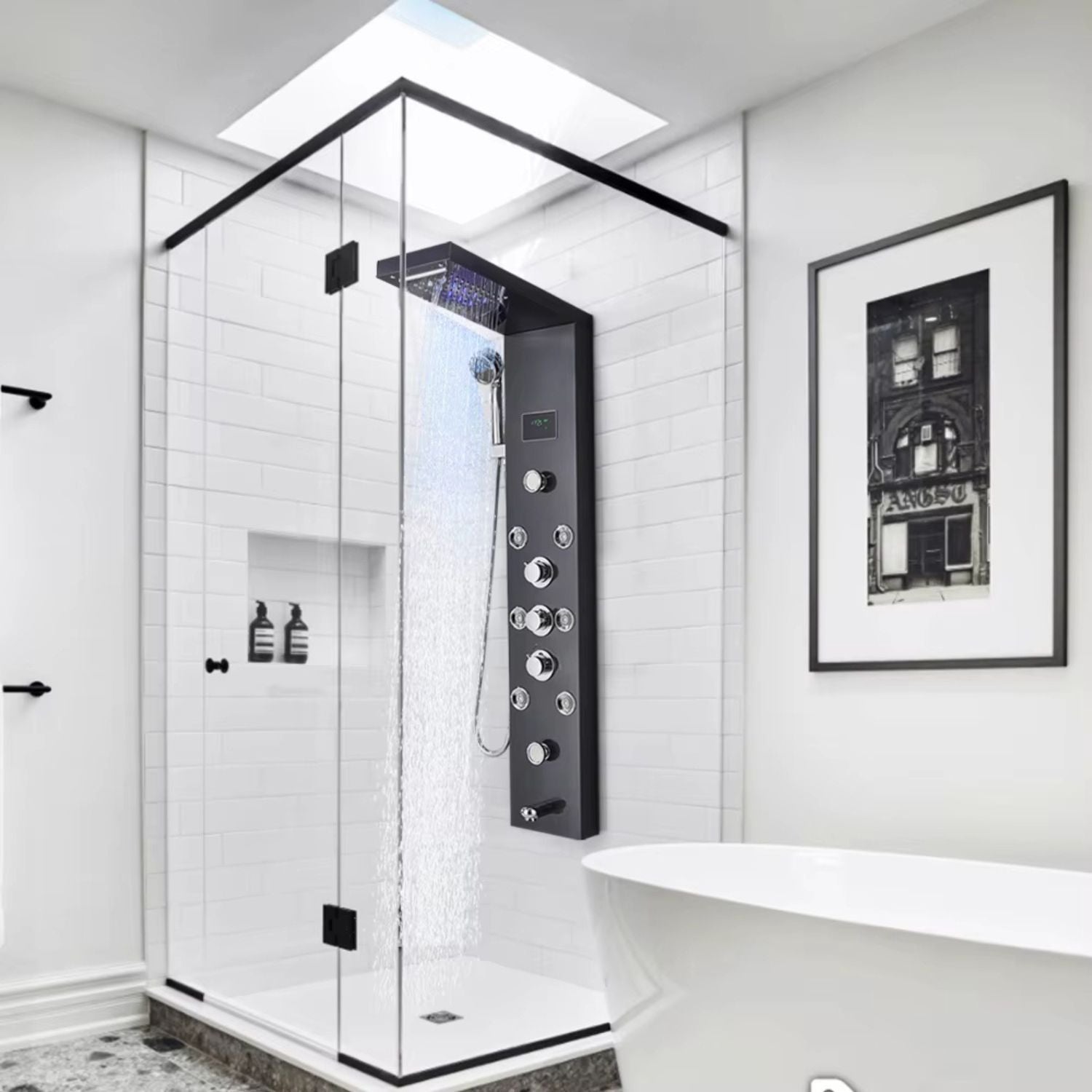 Panou dus modern din otel inoxidabil 304 cu functie cascada si jeturi multiple, montaj pe perete, culori negru, auriu si argintiu
