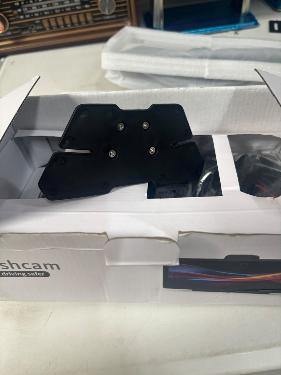 RESIGILAT — Sistem DVR auto cu ecran tactil 10.26 inch, CarPlay, recorder dual fata 4K si spate 1K, camera marsarier · Incomplet #001