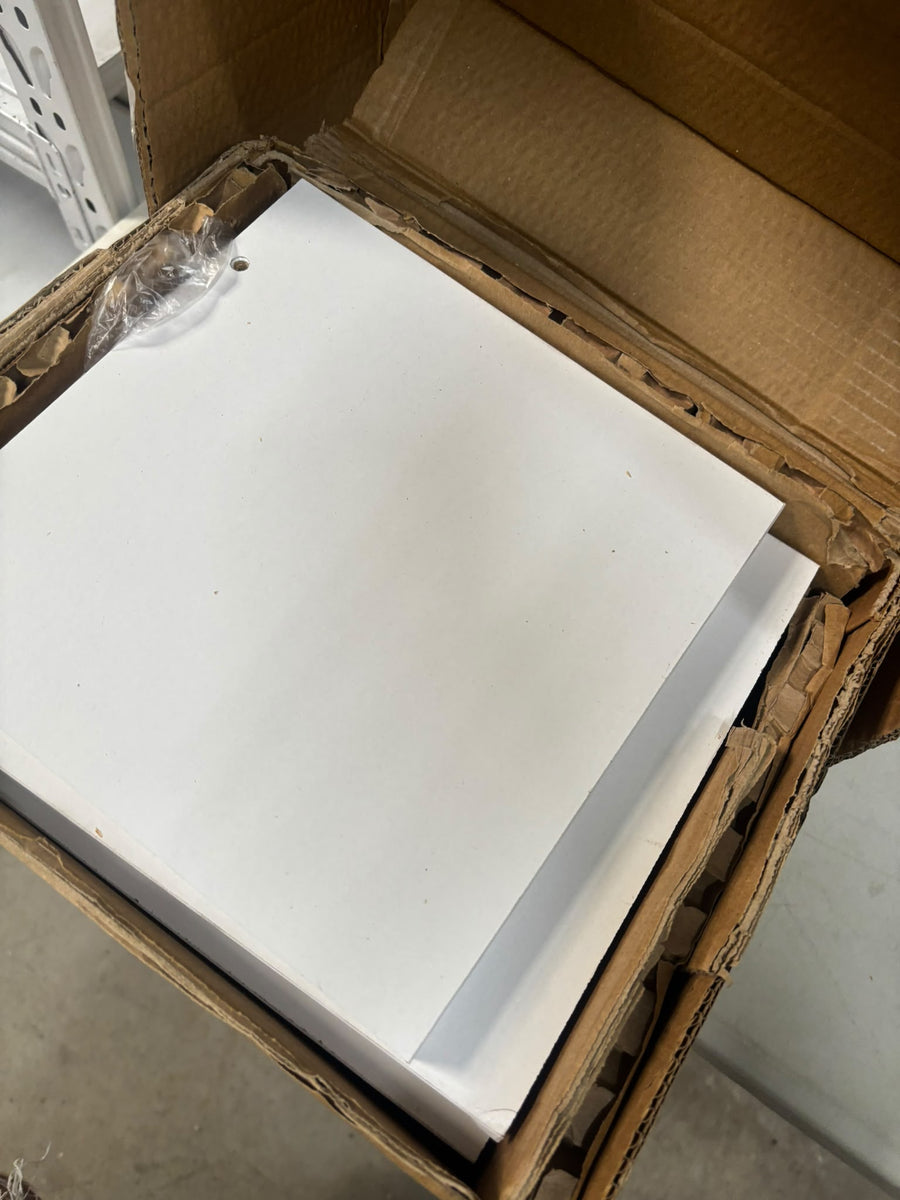 RESIGILAT — Etajeră de colț suspendată, cu 5 rafturi, 22,3x22,3x111 cm Alb · Acceptabil #001